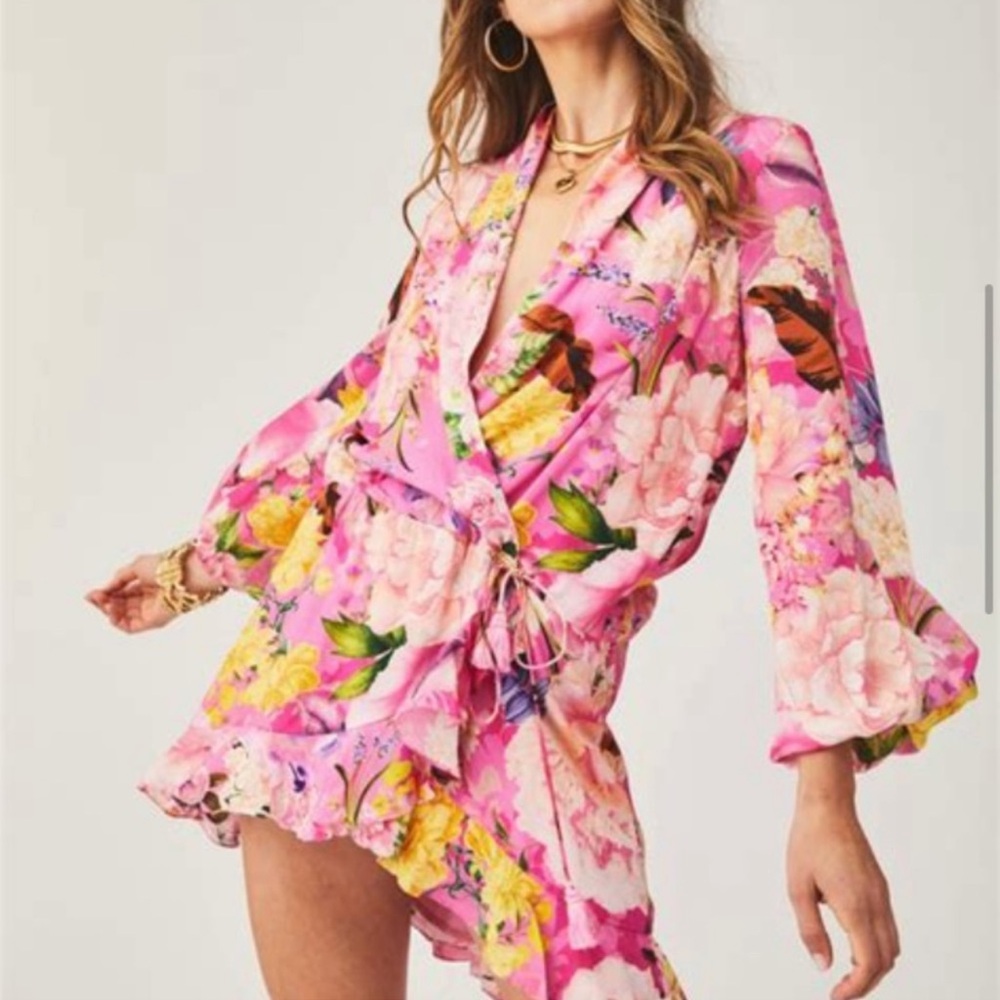 ROCOCO SAND Leona Floral Silky Long Sleeve Wrap Style Dress NWT